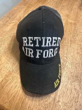 US Air Force Retired Veteran Black Baseball Cap Adjustable Hat